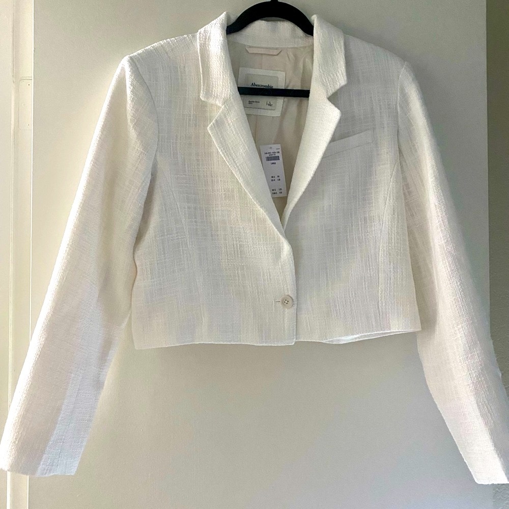 Abercrombie & Fitch // Cropped Tweed Blazer (L - White) *NWT* (Discontinued) - Picture 1 of 14